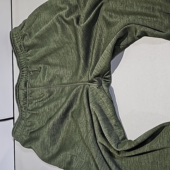 And1 large olive green athletic joggers - Picture 5 of 7